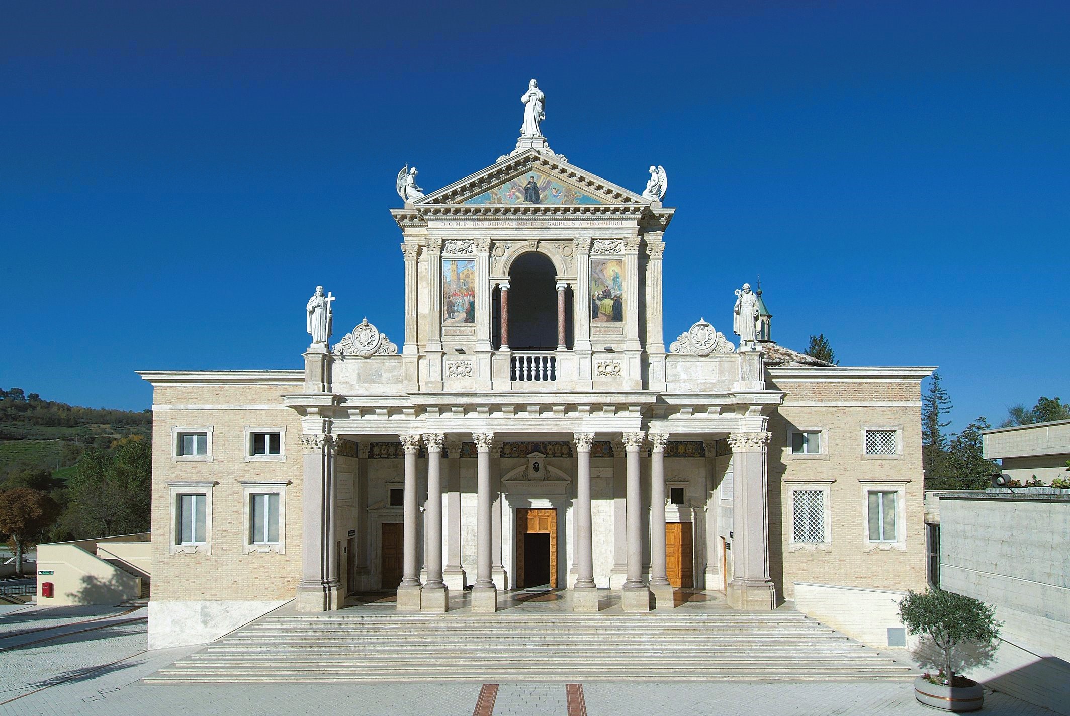 santuario, basilica, San Gabriele dell’Addolorata (XIII)