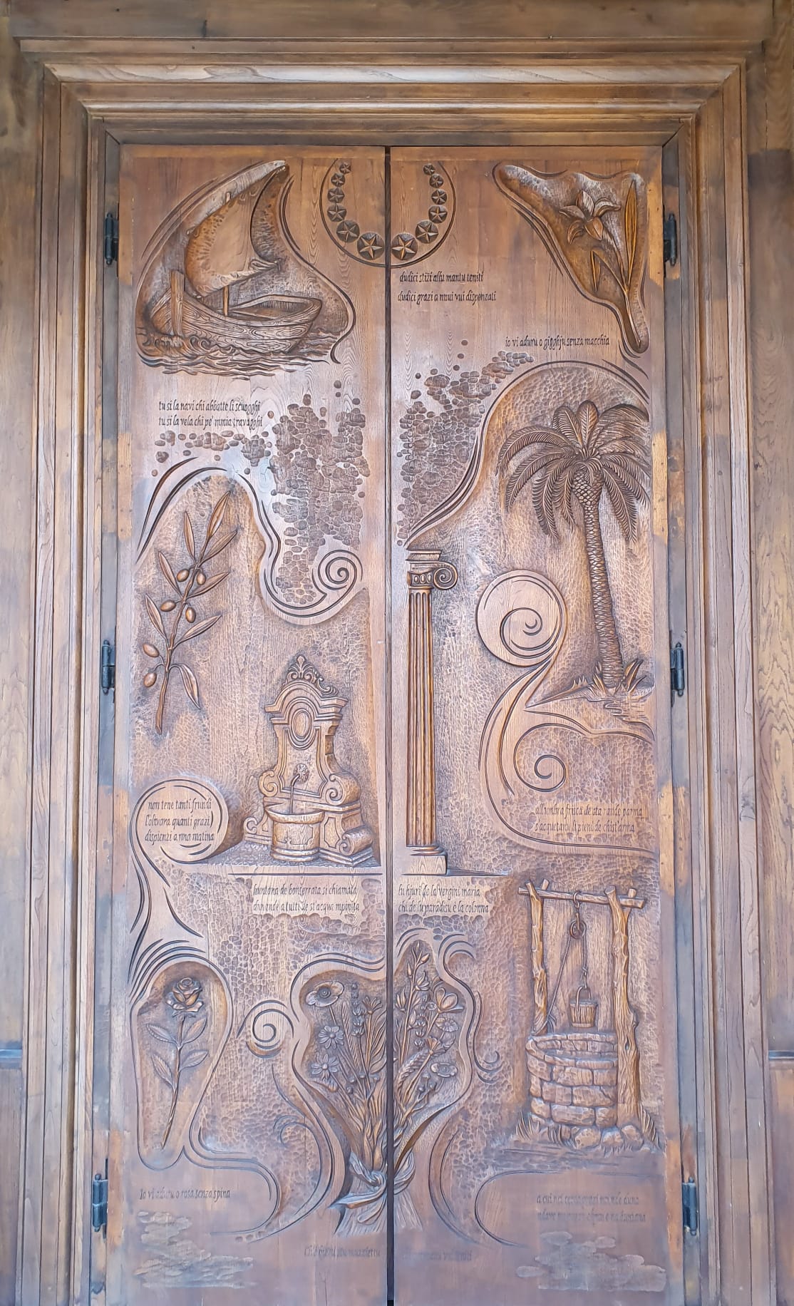 santuario, mariano, diocesano, basilica, Santuario Basilica di Santa Maria di Monserrato (XX) <br>Condizioni d'uso: <a class='link-esterno' href='https://docs.italia.it/italia/icdp/icdp-pnd-circolazione-riuso-docs/it/v1.0-giugno-2022/testo-etichetta-BCS.html' target='_bcs'>Beni Culturali Standard (BCS)</a>