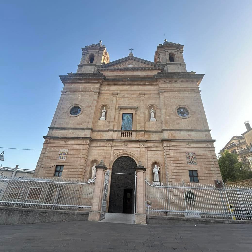 santuario, diocesano, basilica minore, Santuario Basilica Sant'Angelo d'Acri (XVI)