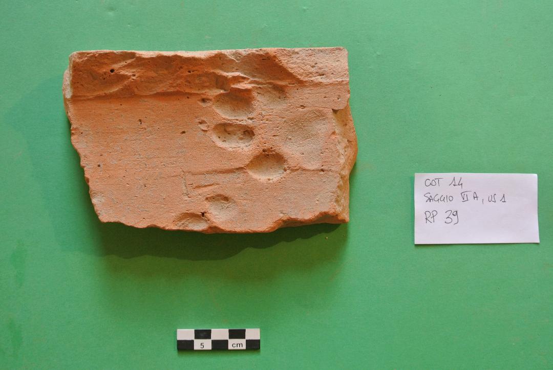 SINGOLO OGGETTO/ tegola, non determinabile