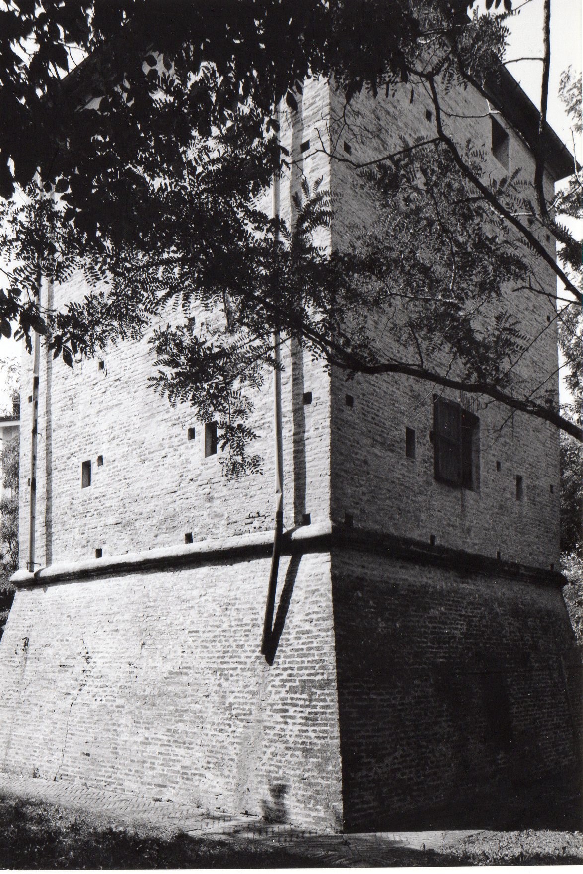 Torre dei Saraceni (torre, pubblica) - Bellaria-Igea Marina (RN) 