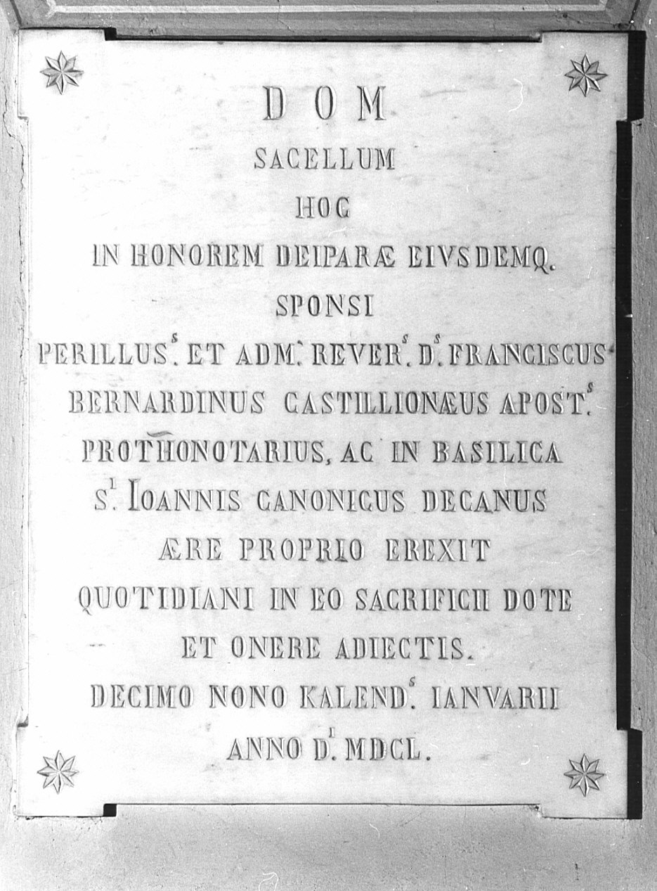 lapide commemorativa, opera isolata - bottega lombarda (sec. XX)