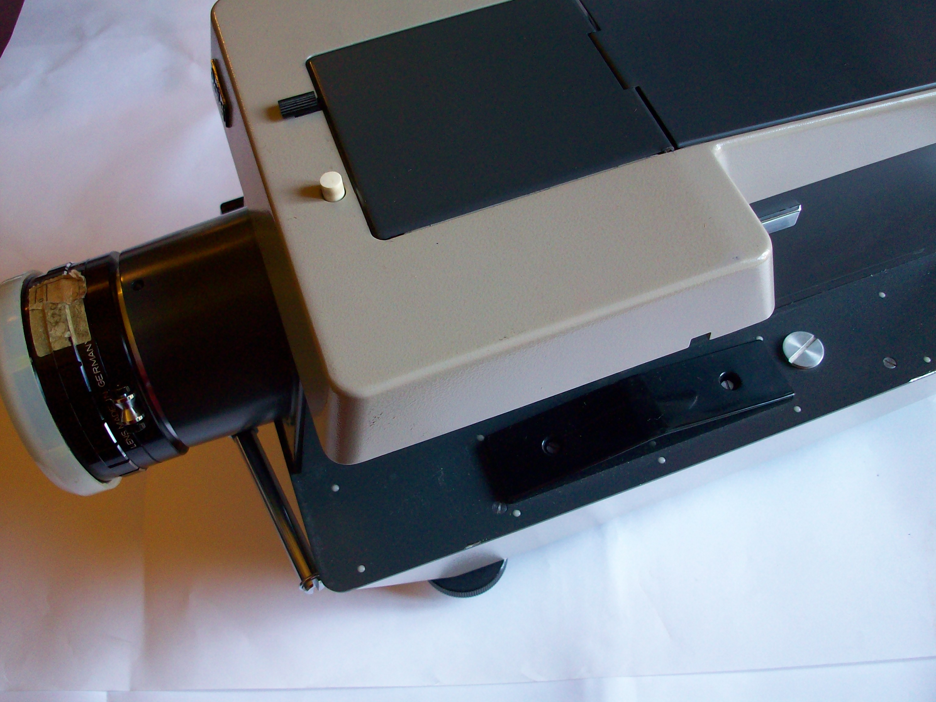 Rollei PII (proiettore, per diapositive) - produzione tedesca (seconda metà sec. XX)