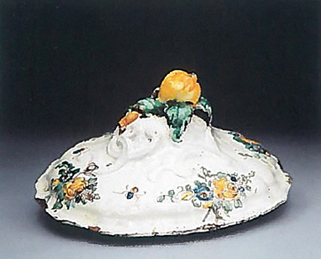 fiori (coperchio di zuppiera) - manifattura cerretese (seconda metà XVIII)