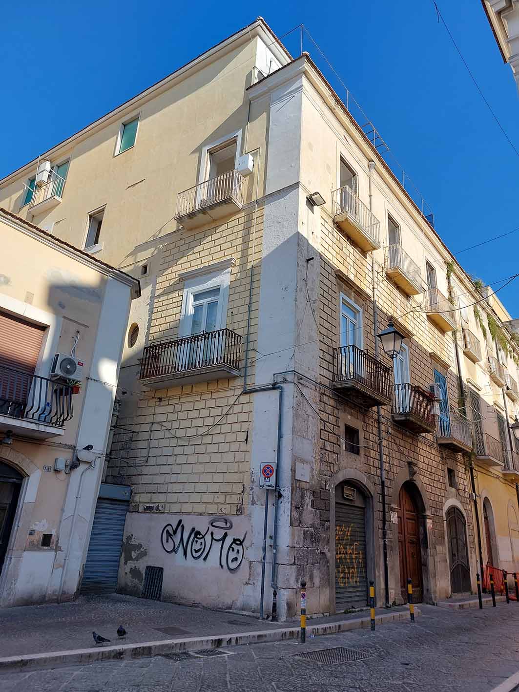 [Palazzo in Via Arpi, 114] (palazzo, plurifamiliare) - Foggia (FG) 