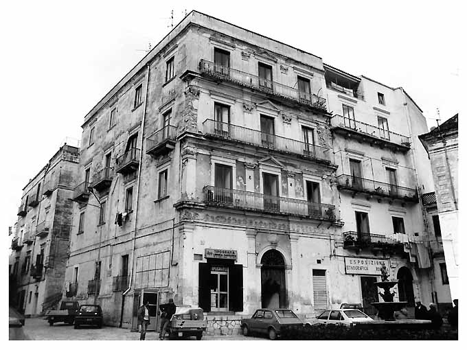 edificio - Rodi Garganico (FG)  (XIX)