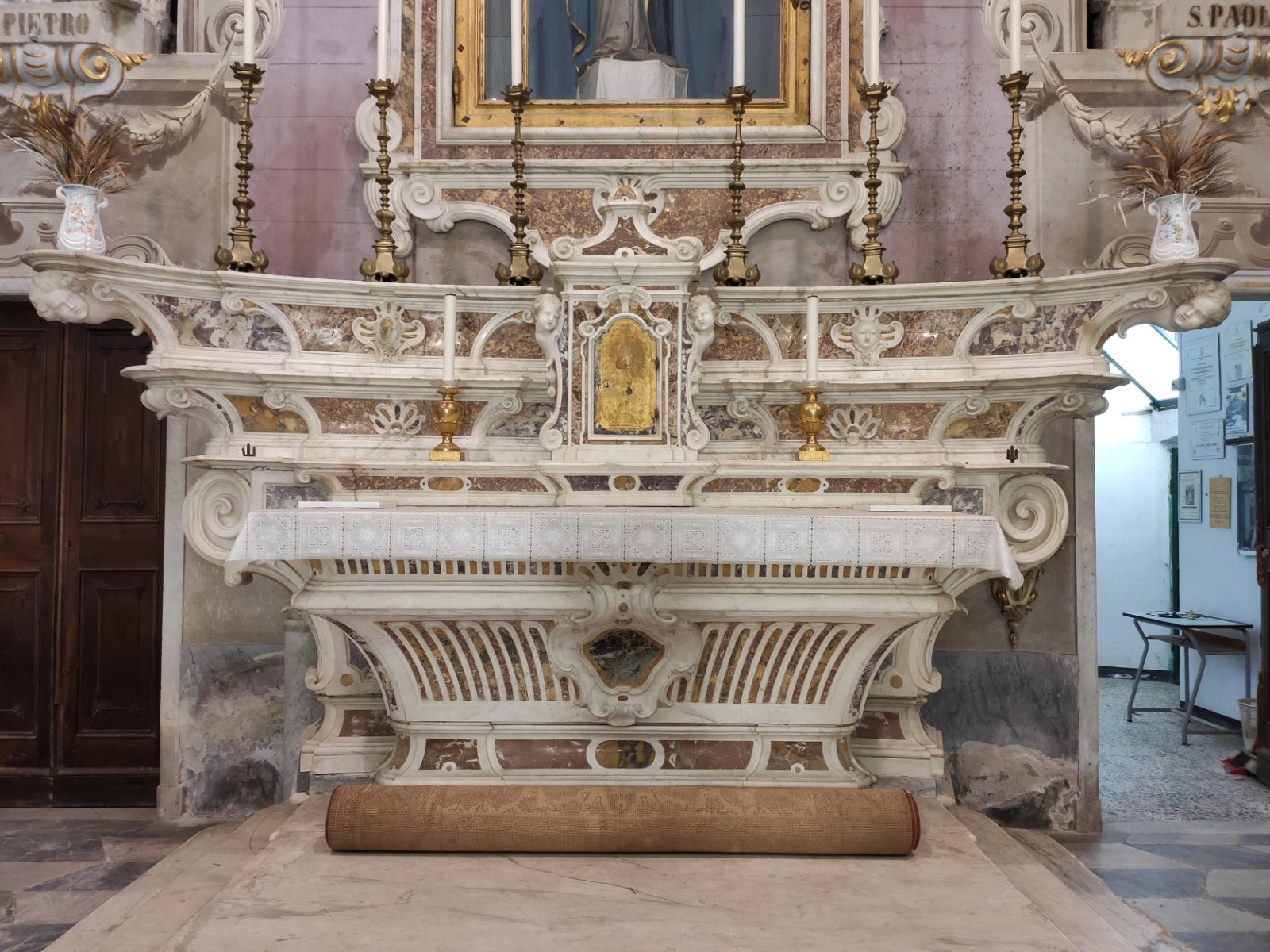 altare maggiore, complesso decorativo - ambito ligure (primo quarto XVIII)