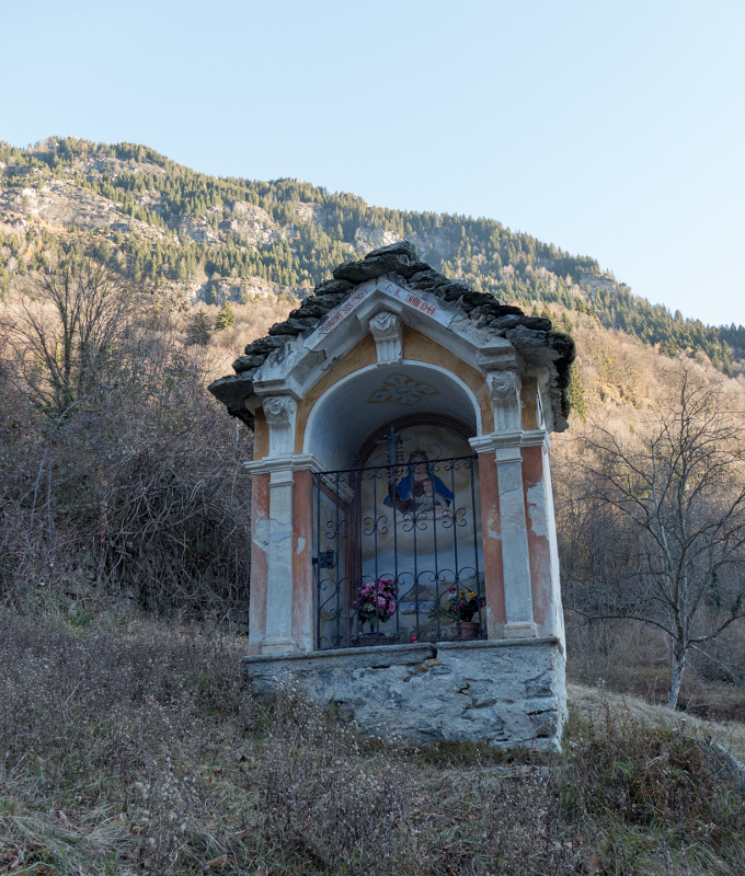 Pilone votivo famiglia Fioroni (pilone, votivo) - Baceno (VB)  (XIX, seconda metà)