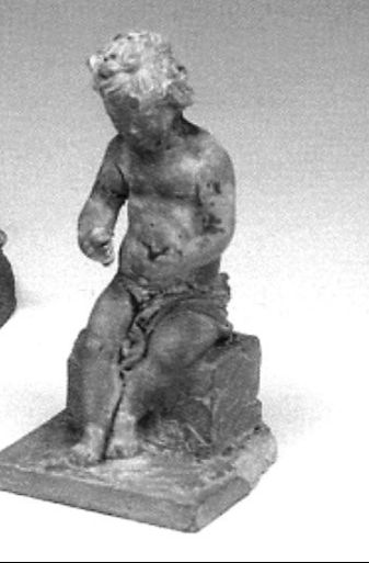 putto seduto (scultura, elemento d'insieme) di Celebrano Francesco (attribuito) (sec. XVIII)