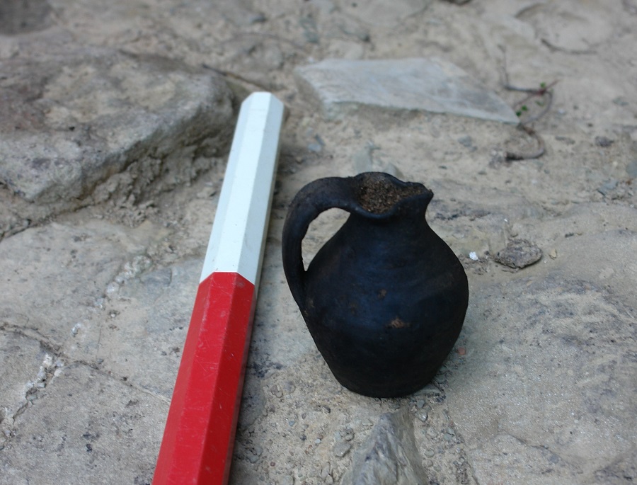 SINGOLO OGGETTO/ brocca, SECOLI/ ARCHI DI SECOLI/ XIII-XIV d. C