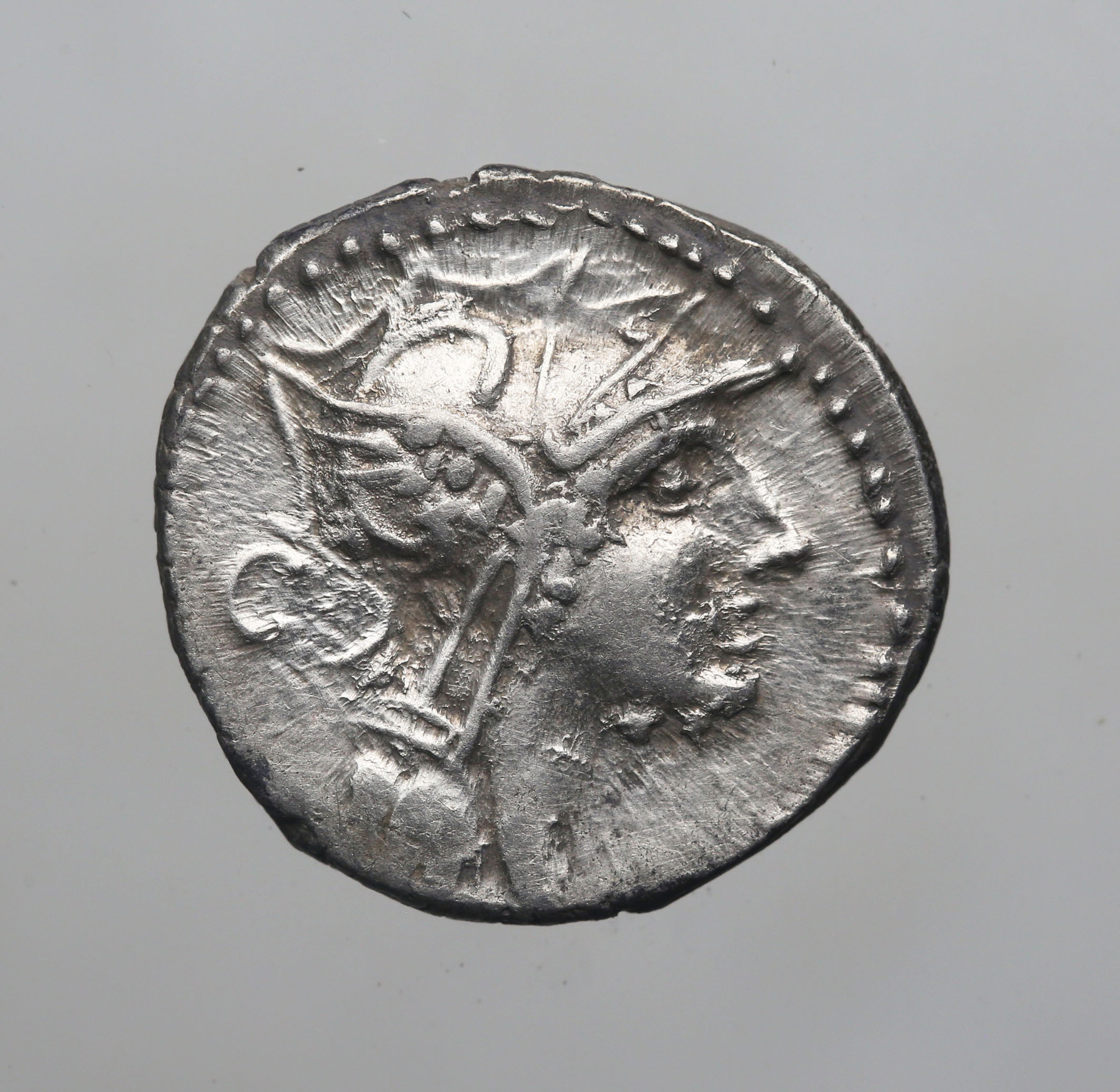 moneta - Denario (PERIODIZZAZIONI/ STORIA/ Età antica/ Età romana/ Età romana repubblicana)