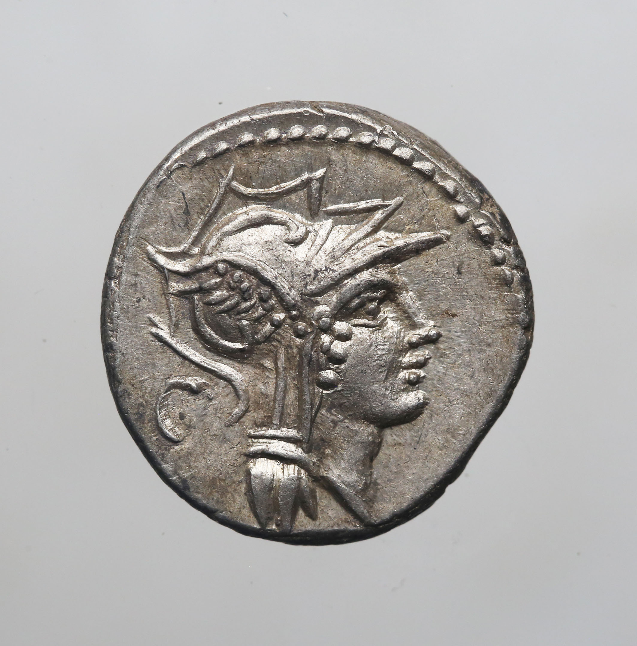 moneta - Denario (PERIODIZZAZIONI/ STORIA/ Età antica/ Età romana/ Età romana repubblicana)