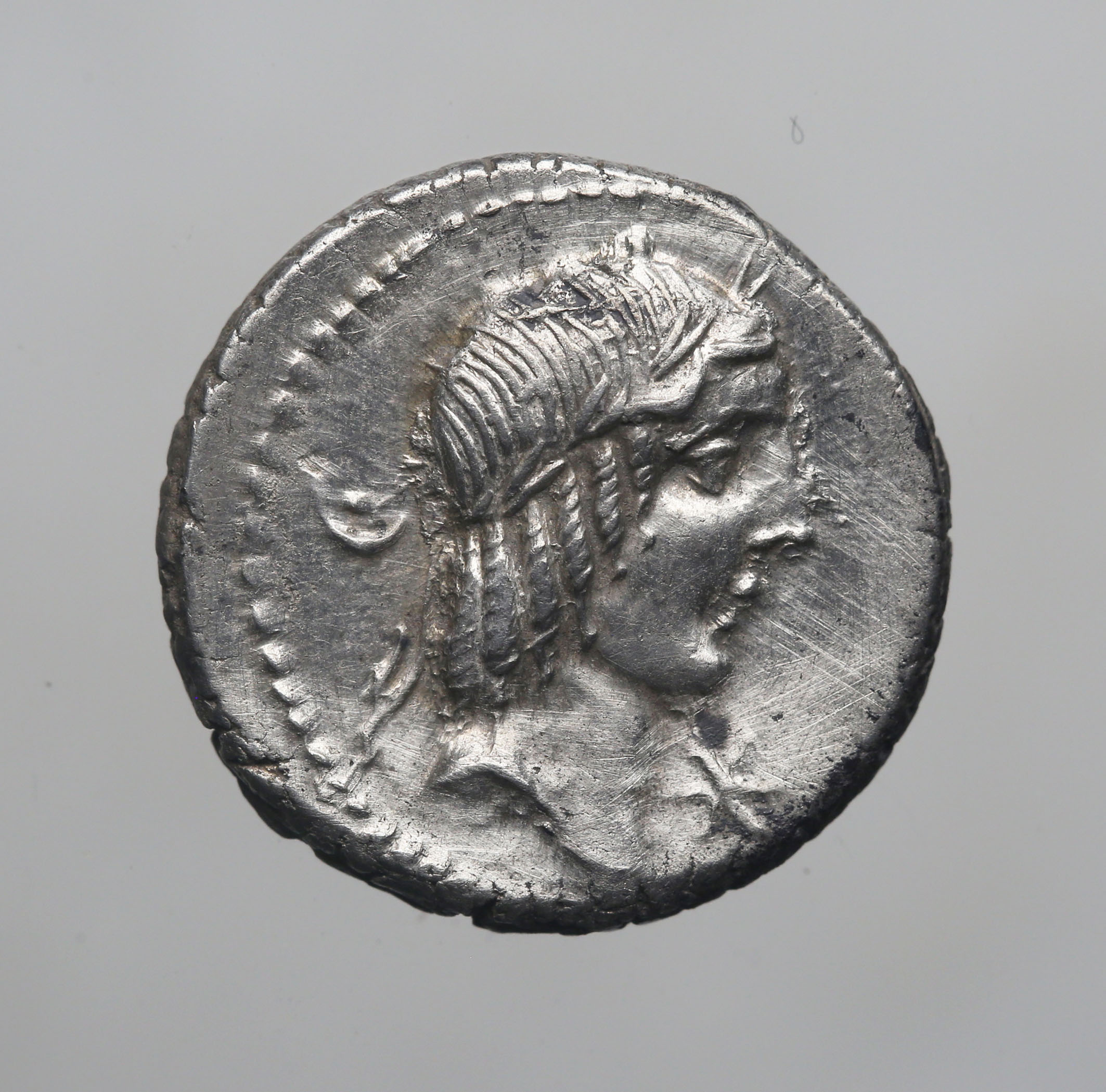 moneta - Denario (PERIODIZZAZIONI/ STORIA/ Età antica/ Età romana/ Età romana repubblicana)