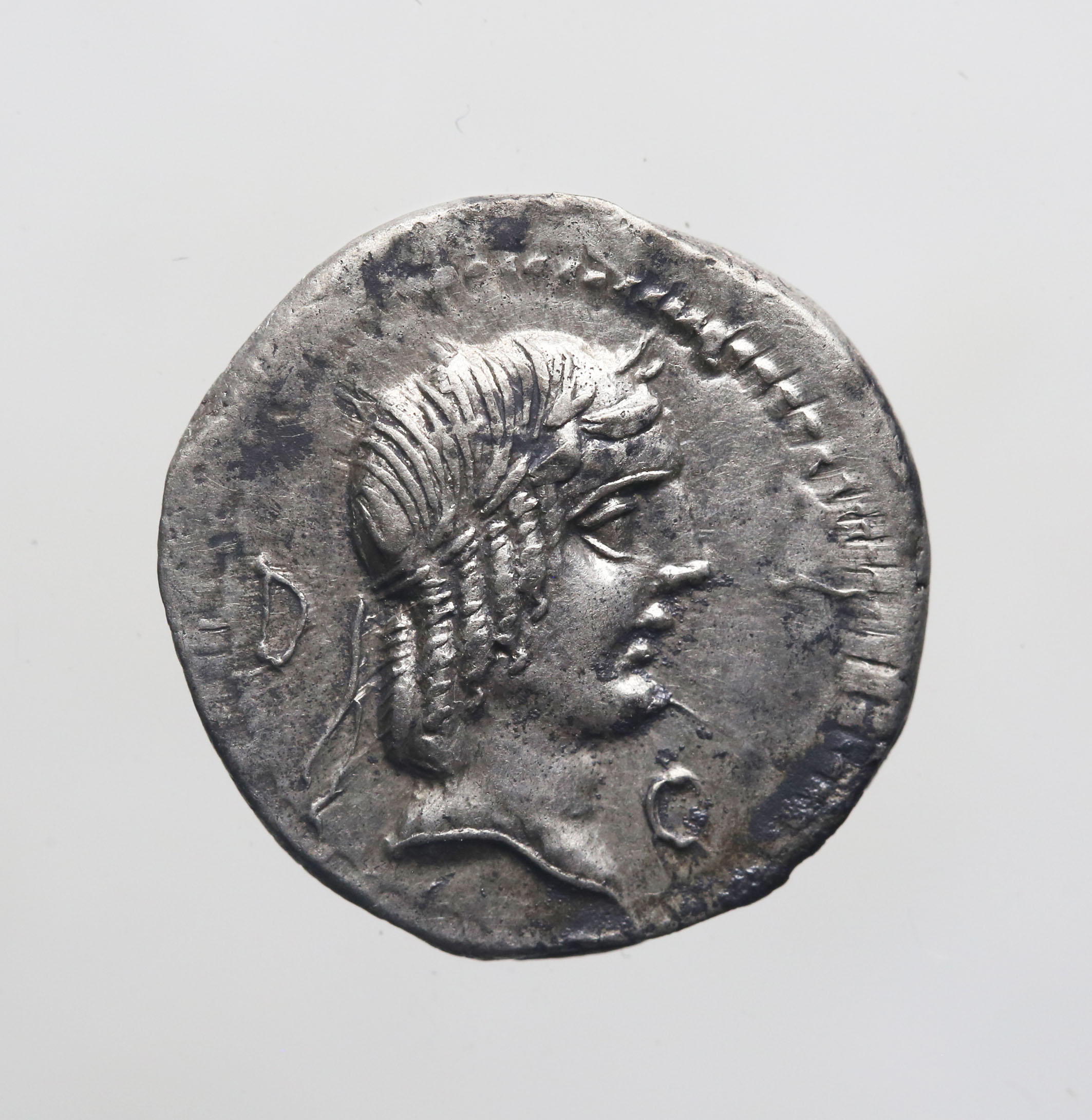 moneta - Denario (PERIODIZZAZIONI/ STORIA/ Età antica/ Età romana/ Età romana repubblicana)