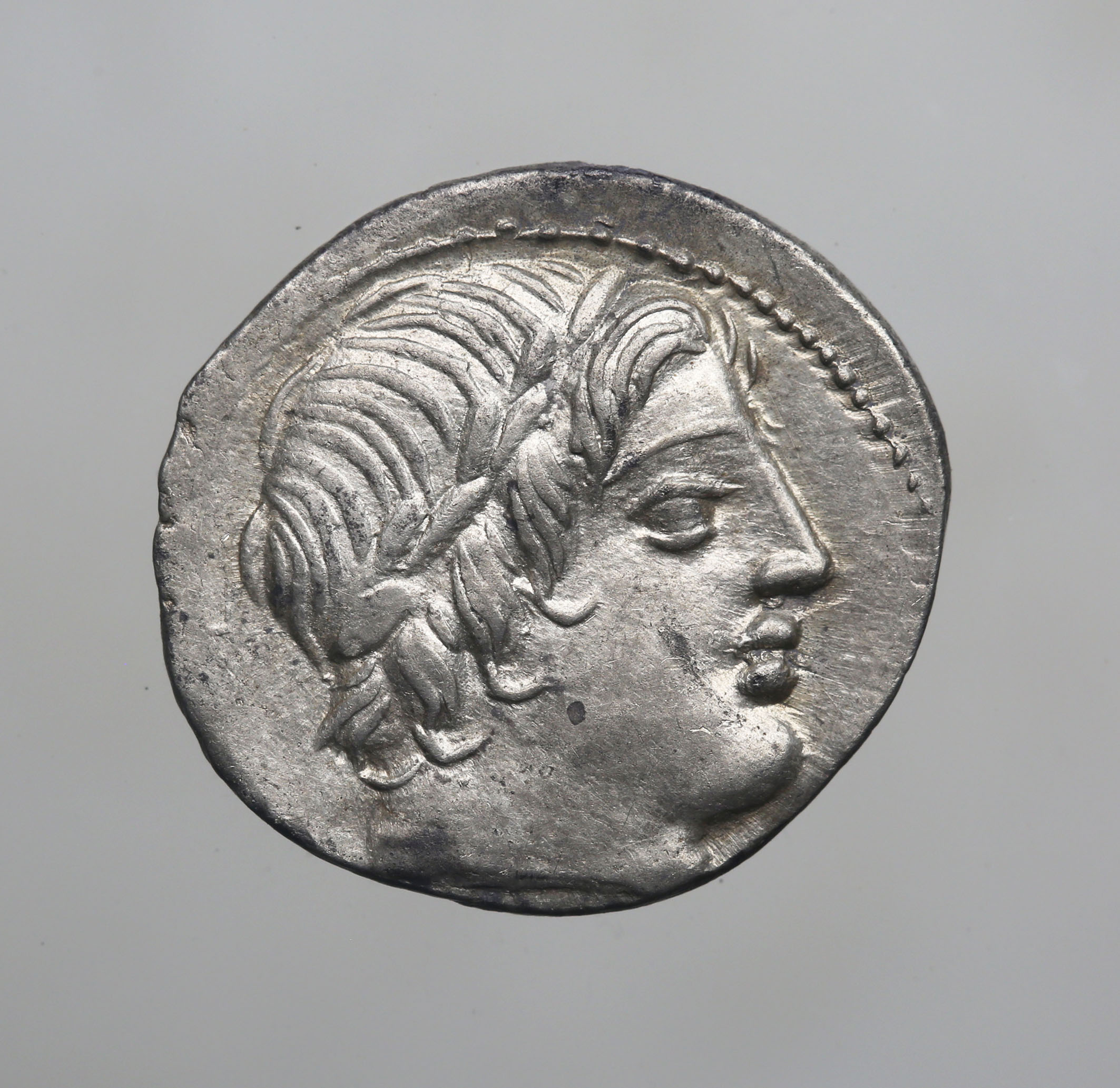 moneta - Denario (PERIODIZZAZIONI/ STORIA/ Età antica/ Età romana/ Età romana repubblicana)