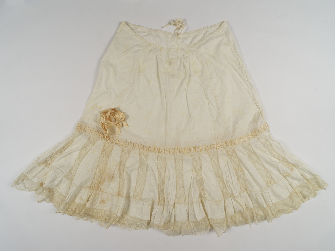 sottogonna - manifattura romana (inizio XX)