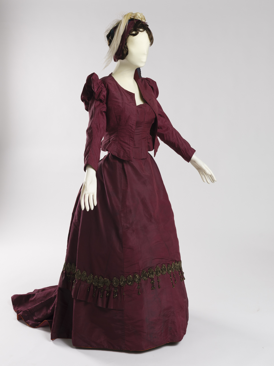 abito, costume teatrale, da passeggio, femminile - manifattura italiana (fine XIX)