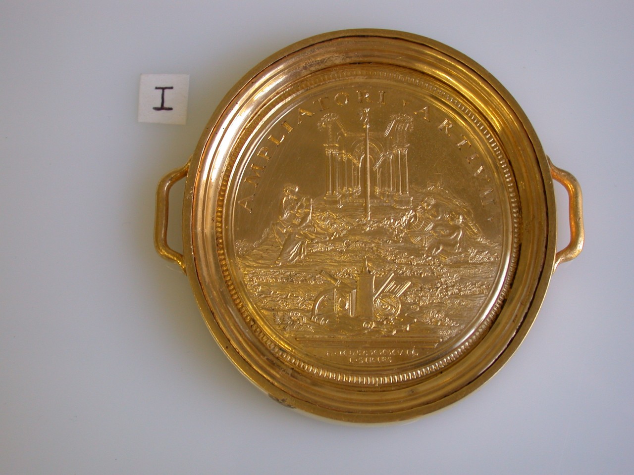 le arti piangono la morte di Gian Gastone de' Medici (medaglione) di Siries Louis (sec. XVIII)