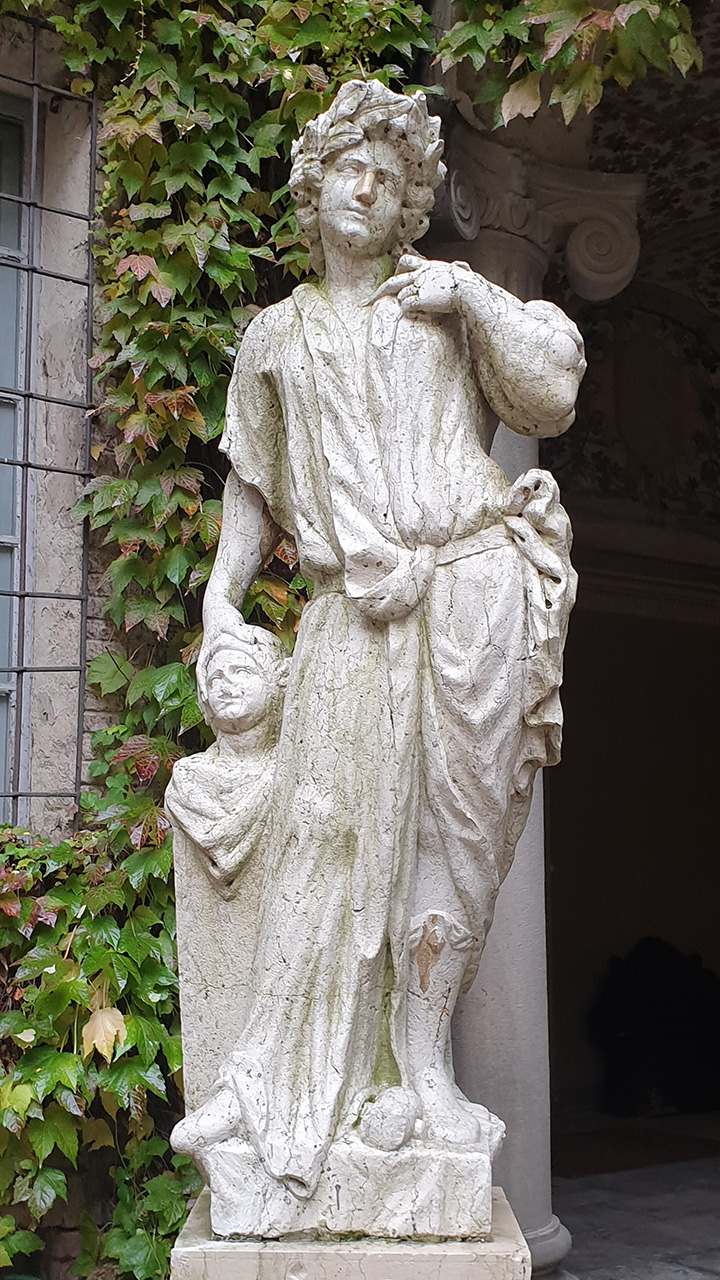 due personificazioni delle Arti, dea Diana ed eroina Giuditta (statua, serie) di Da Cà, Alvise (inizio XVIII)