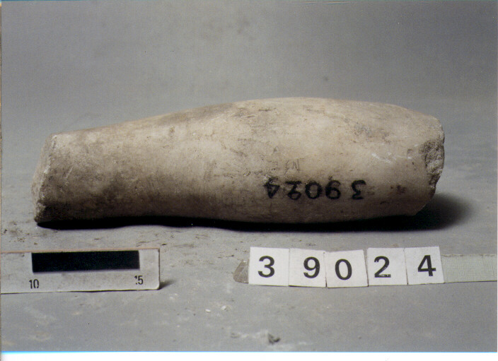 statua/ braccio (SECC. III A.C. / IV D.C)