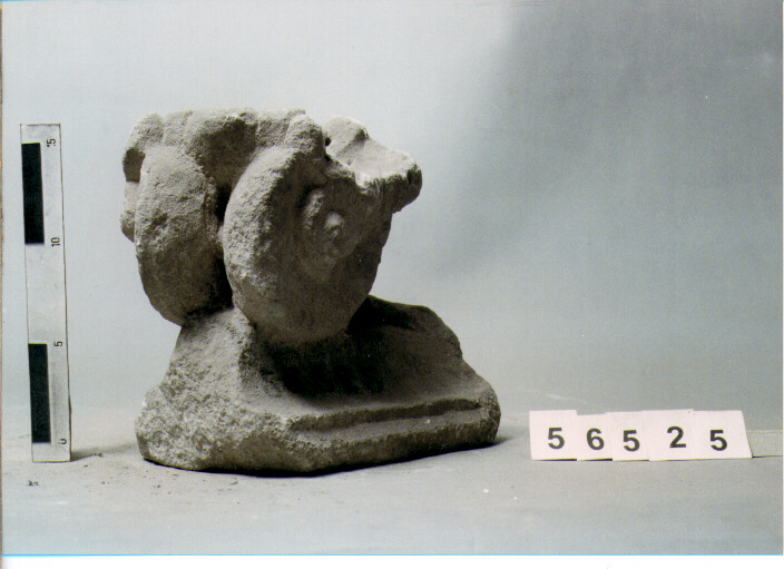 CAPITELLO CORINZIO DI COLONNA (SECC. III A.C. / IV D.C)