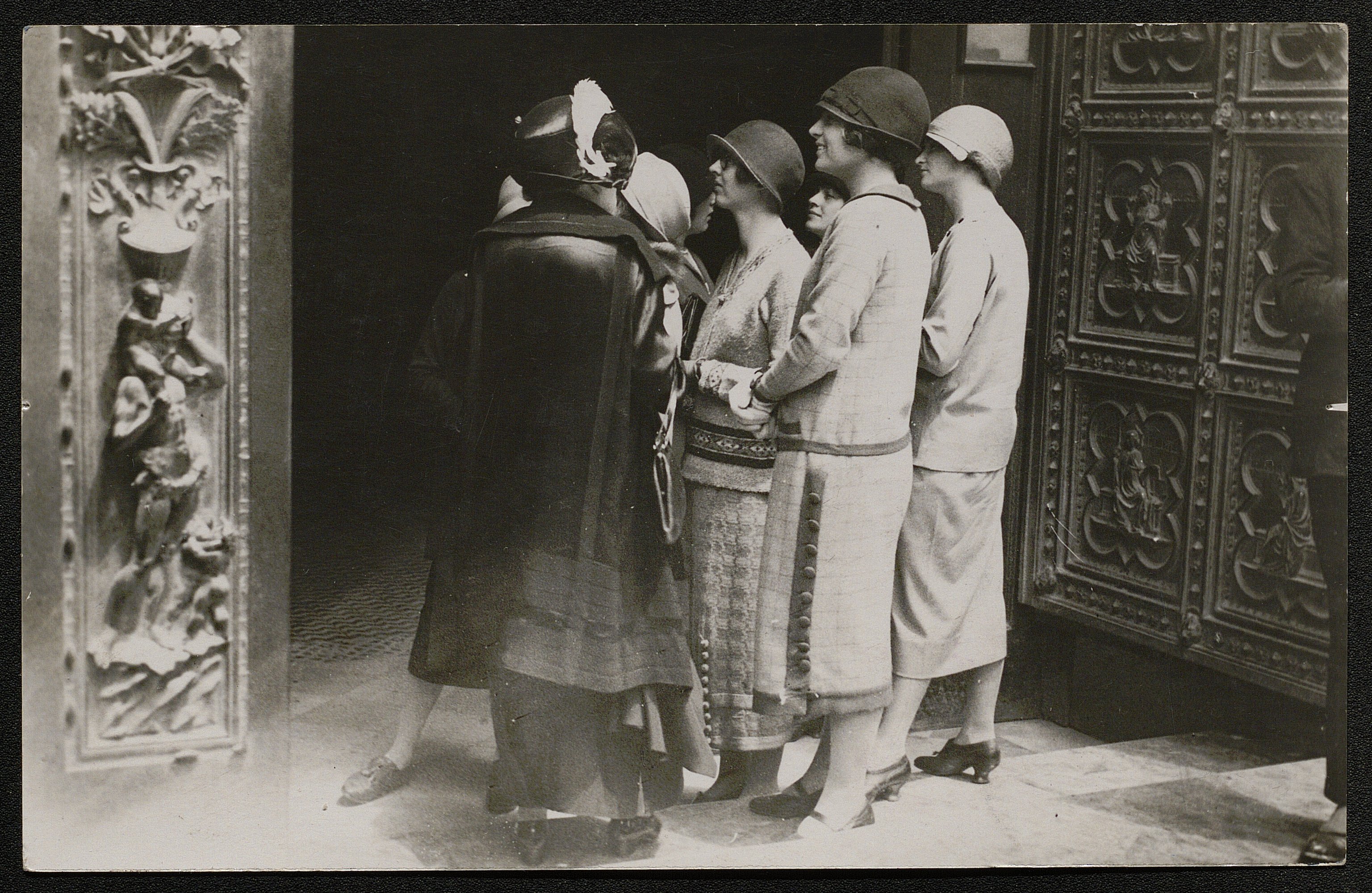 Sculture - Chiese (positivo) di Pachò, Lodovico (prima metà XX)