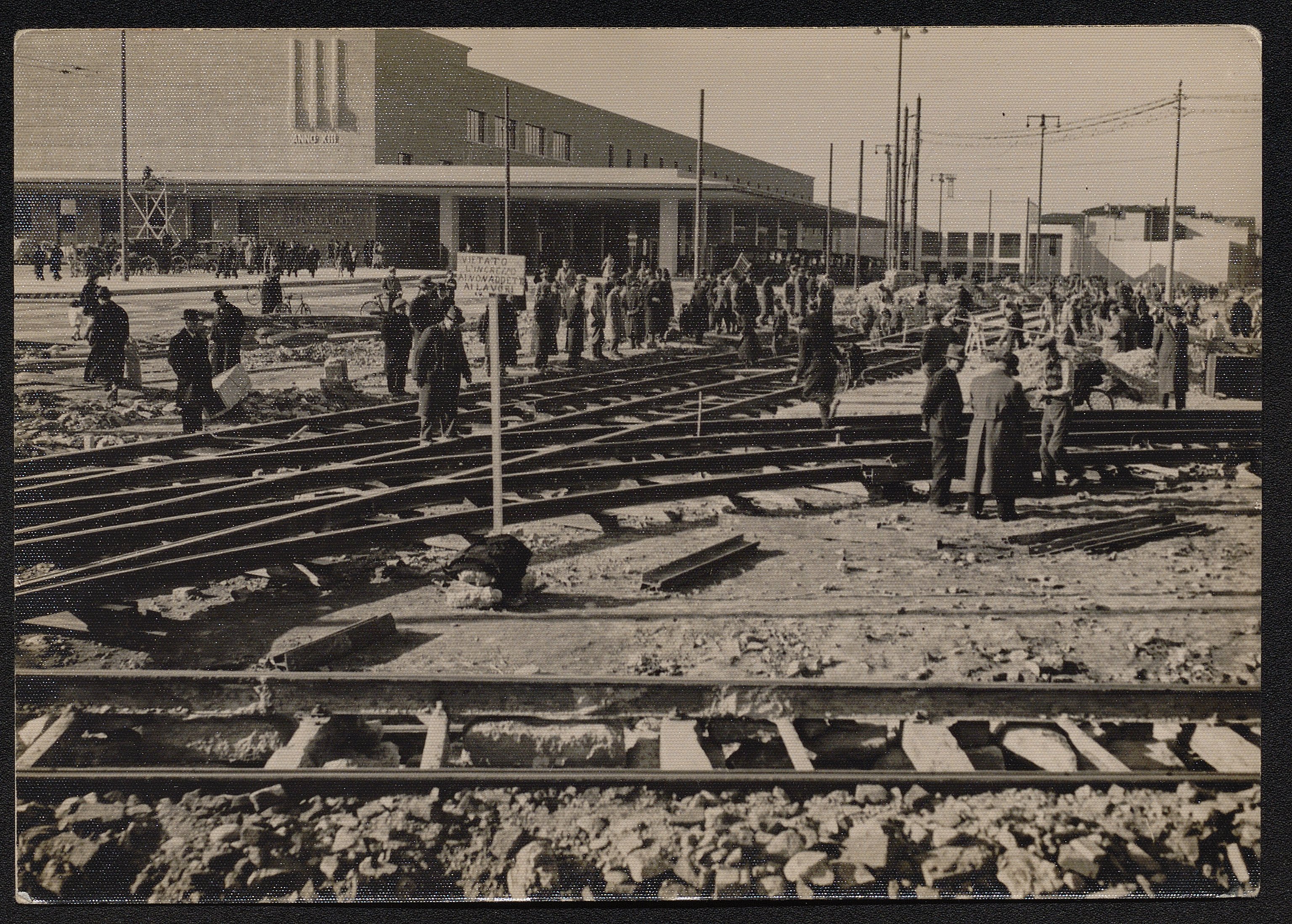 Persone (positivo) di Pachò, Lodovico (prima metà XX)