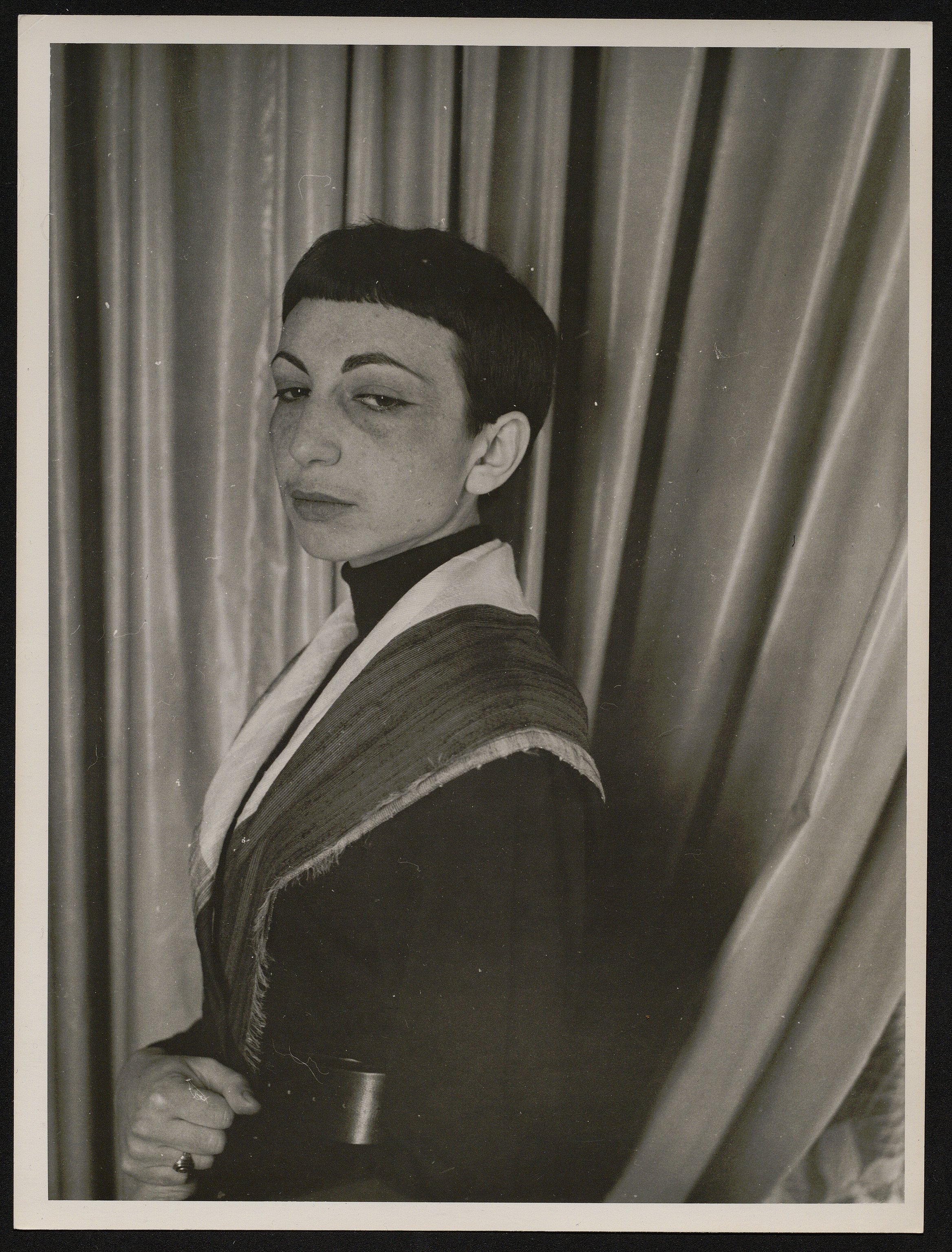 Donne - Ritratti (positivo) di Balocchi, Vincenzo (seconda metà XX)