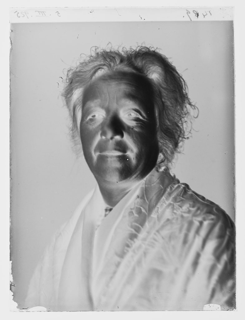 Donne - Ritratti (negativo) di Balocchi, Vincenzo (prima metà XX)