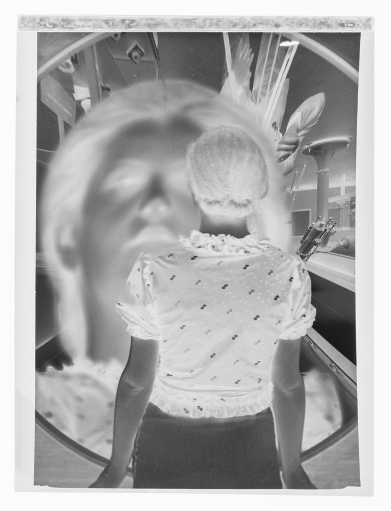 Donne - Ritratti (negativo) di Balocchi, Vincenzo (prima metà XX)