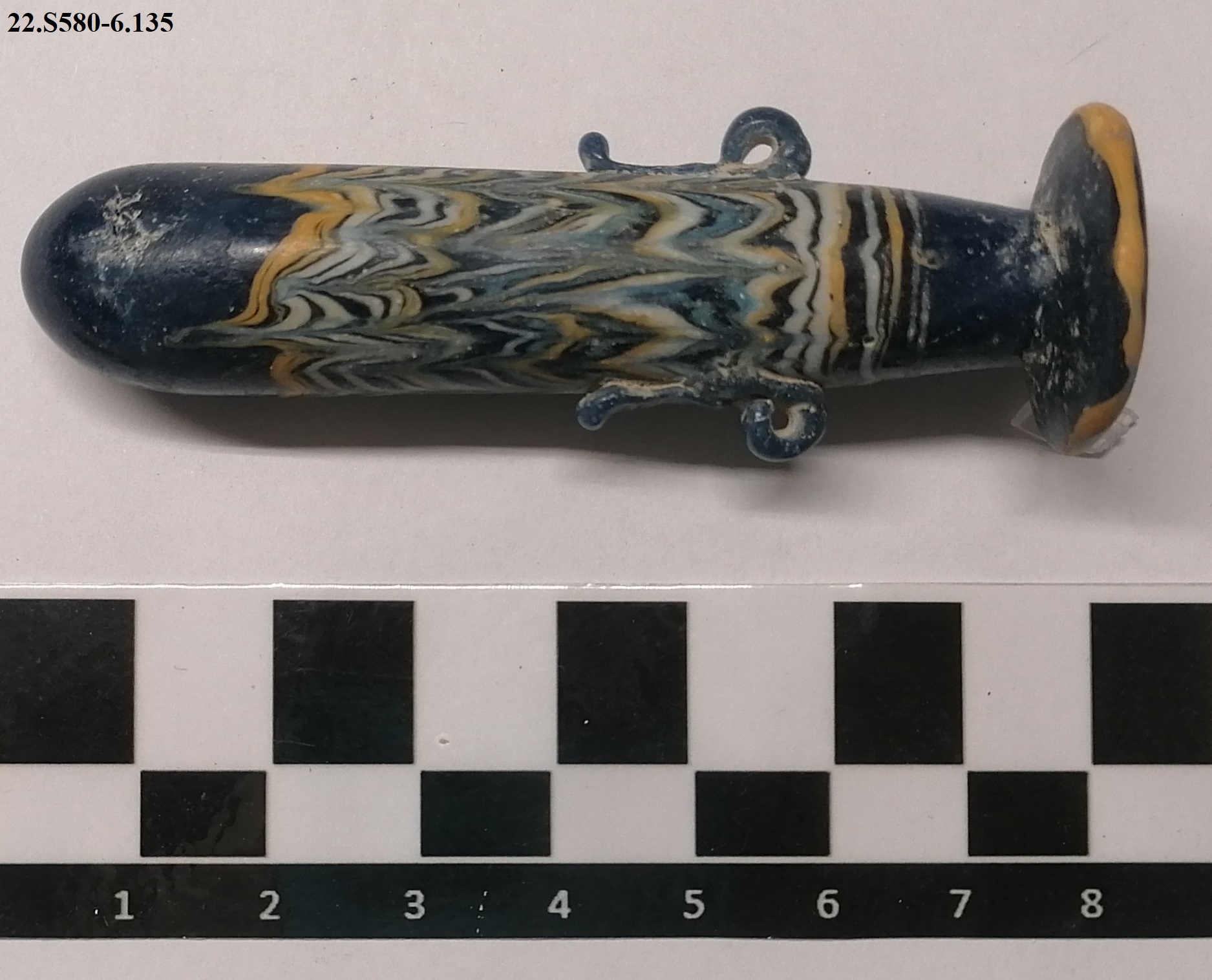 SINGOLO OGGETTO/ alabastron, SECOLI/ ARCHI DI SECOLI/ IV a.C.-I a.C