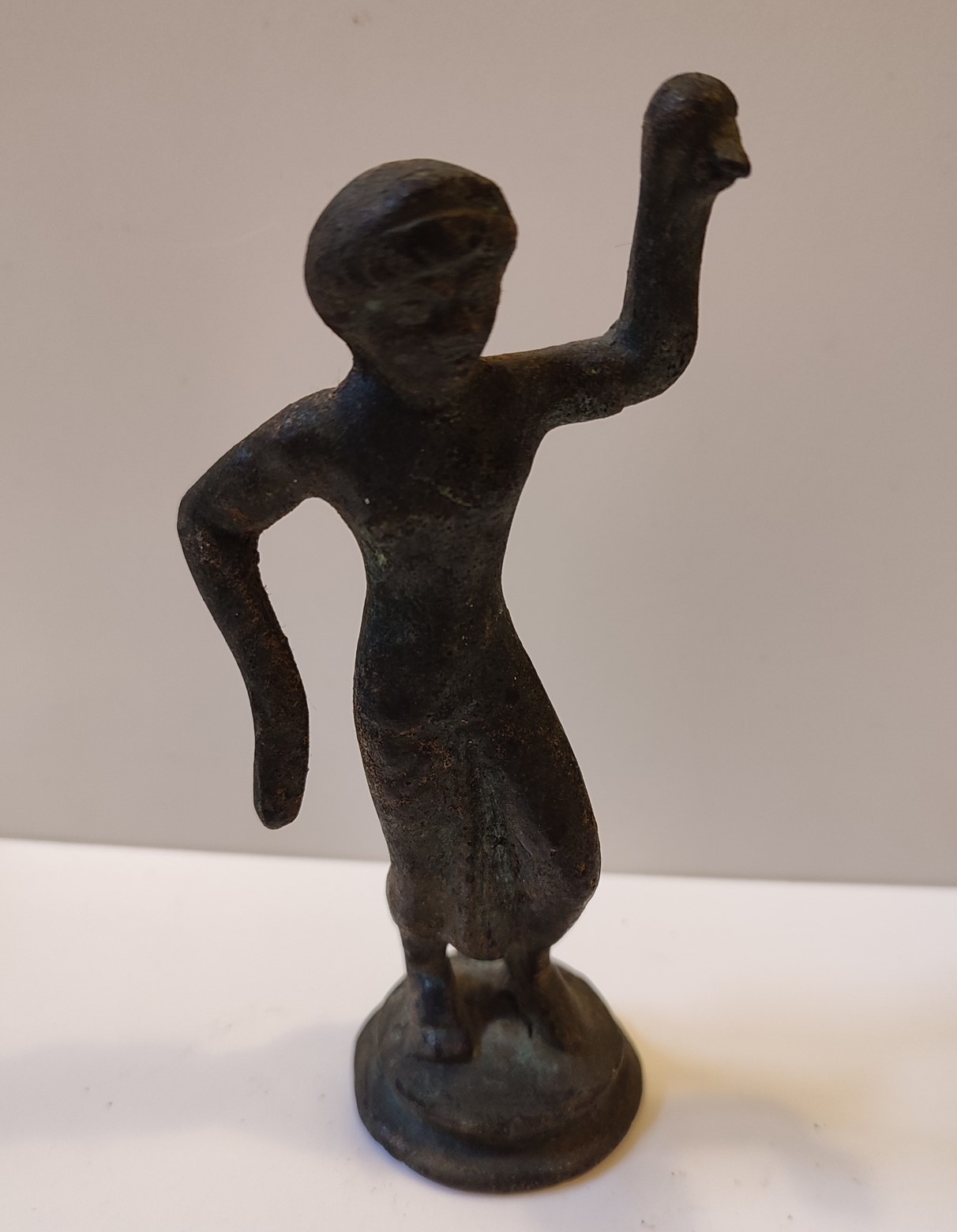 SINGOLO OGGETTO/ statuetta, non determinabile