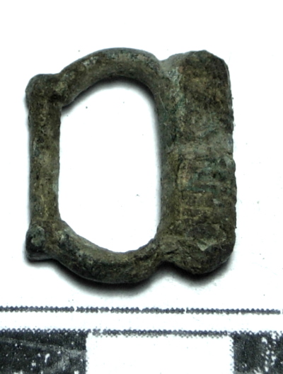 SINGOLO OGGETTO/ fibbia, PERIODIZZAZIONI/ STORIA/ Età medievale/ Basso Medioevo