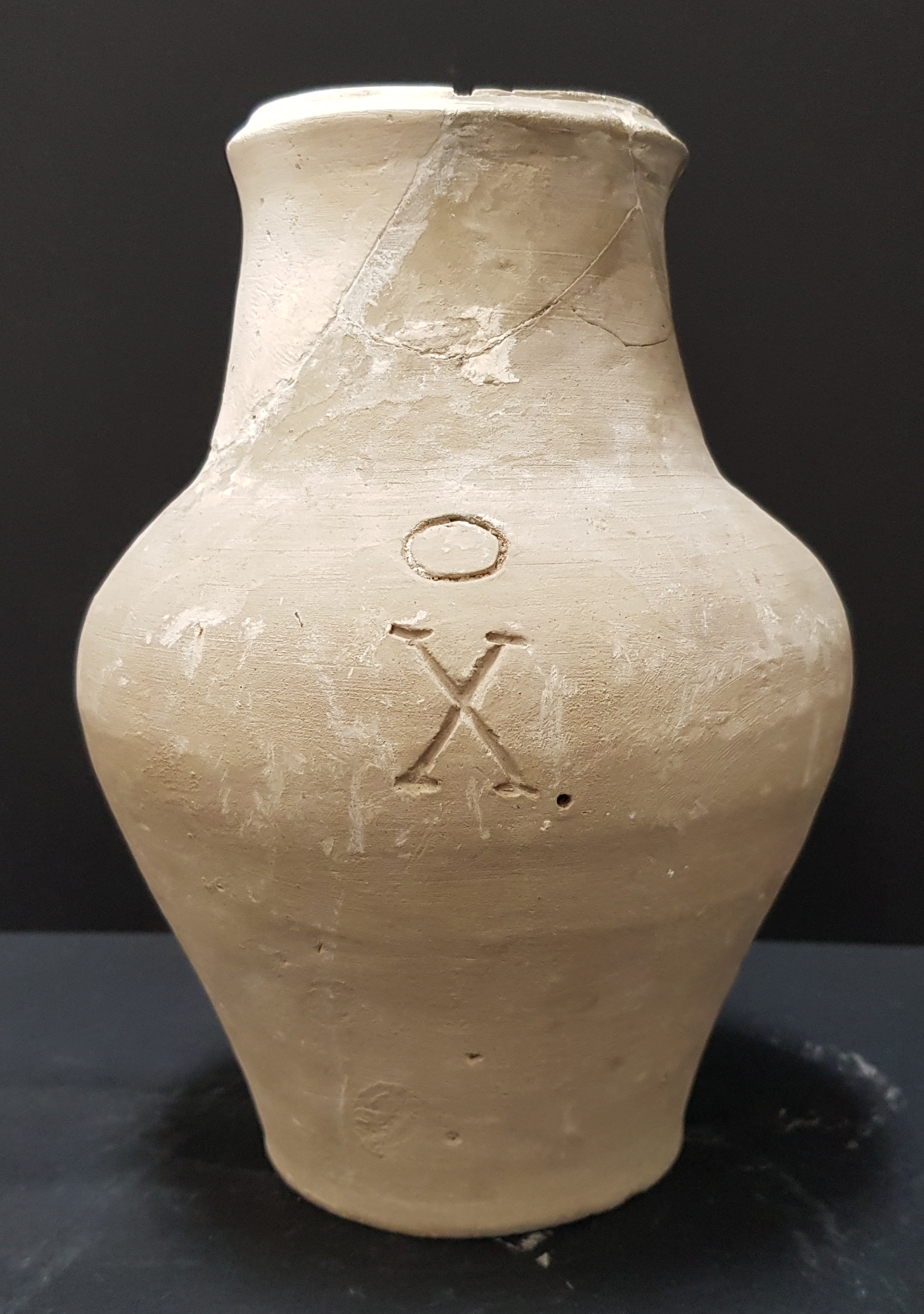 vaso comune, ARREDI E SUPPELLETTILI/ CONTENITORI, RECIPIENTI E OGGETTI DI USO DOMESTICO