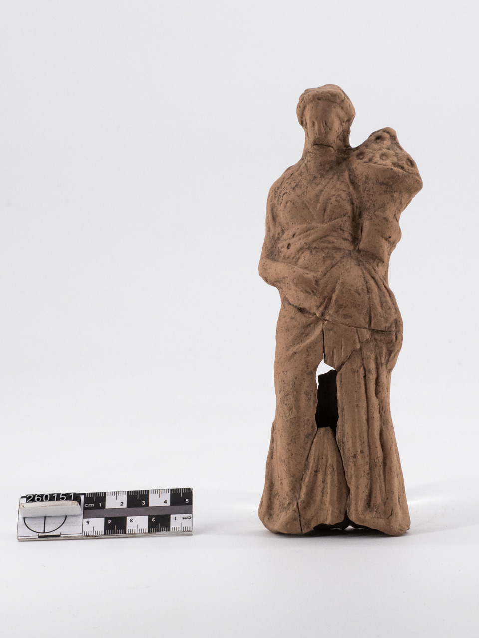statuetta/ femminile, stante - lucana (IV a.C.-III a.C)