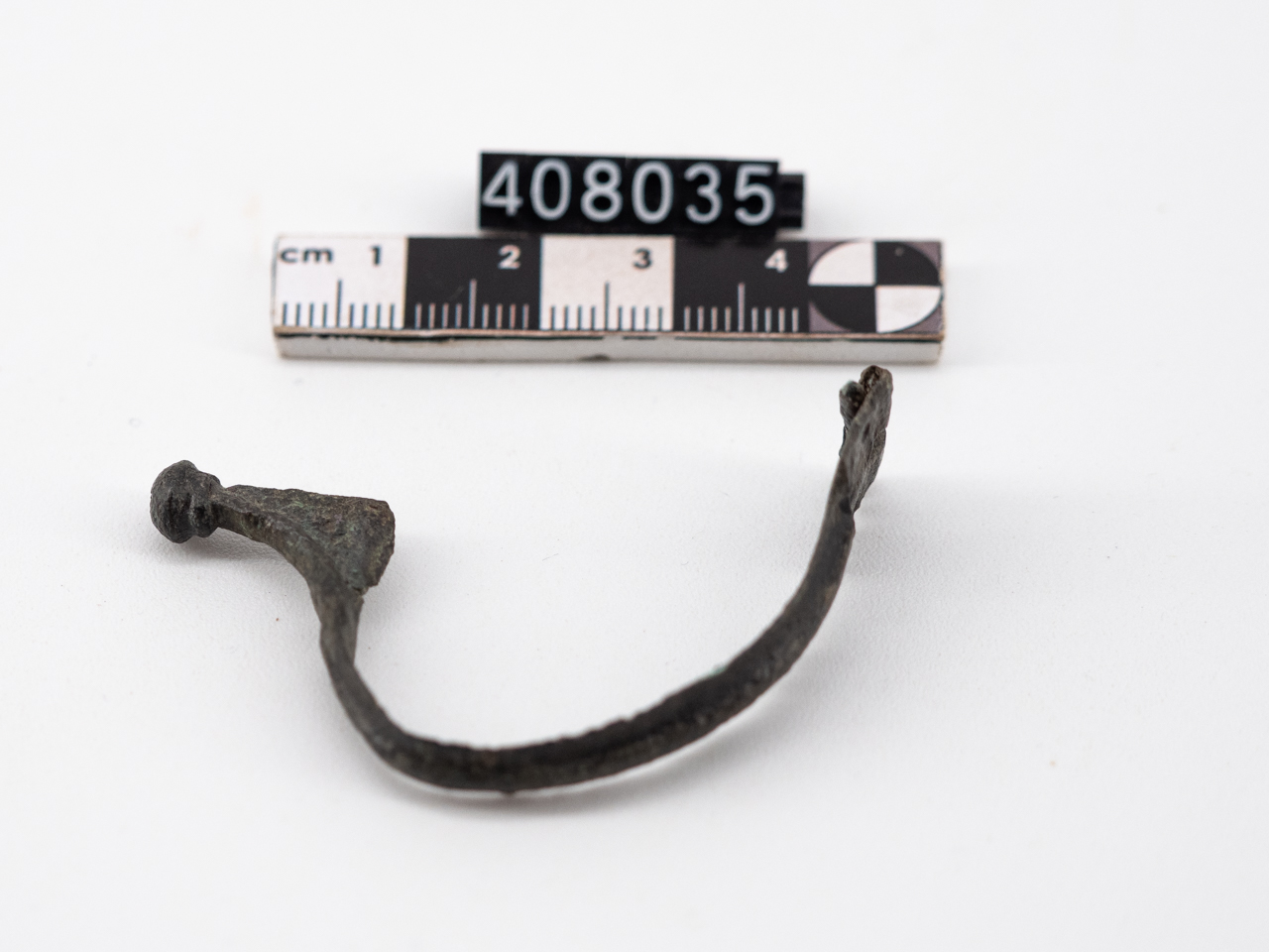 fibula/ ad arco semplice (II-III d.C)