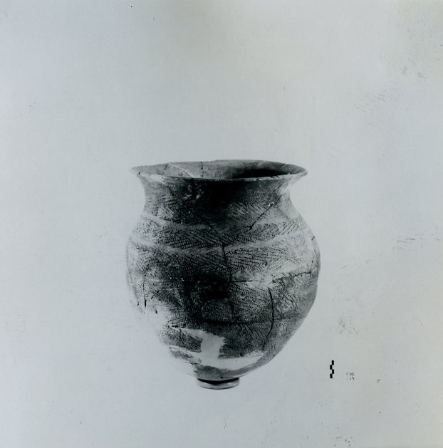 agulu (vaso, fittile, ARREDI E SUPPELLETTILI/ CONTENITORI, RECIPIENTI E OGGETTI DI USO DOMESTICO)