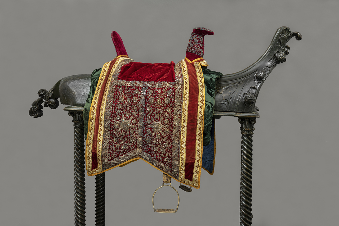 sella e finimenti, per cavallo, STRUMENTI E ACCESSORI/ ARMI E ARMATURE