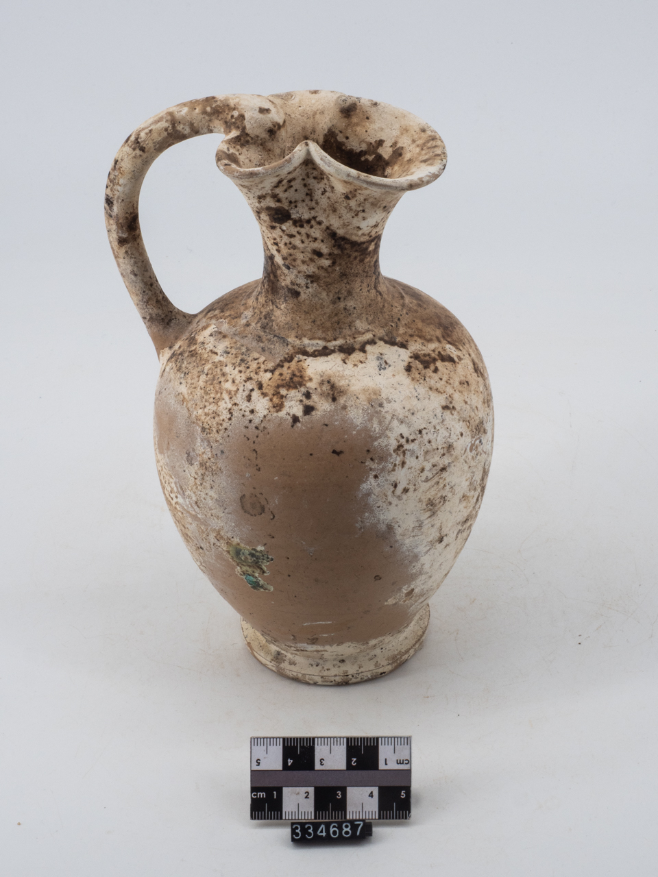 oinochoe, Tipo 4.2 di Forentum II (prima metà SECOLI/ IV a.C)