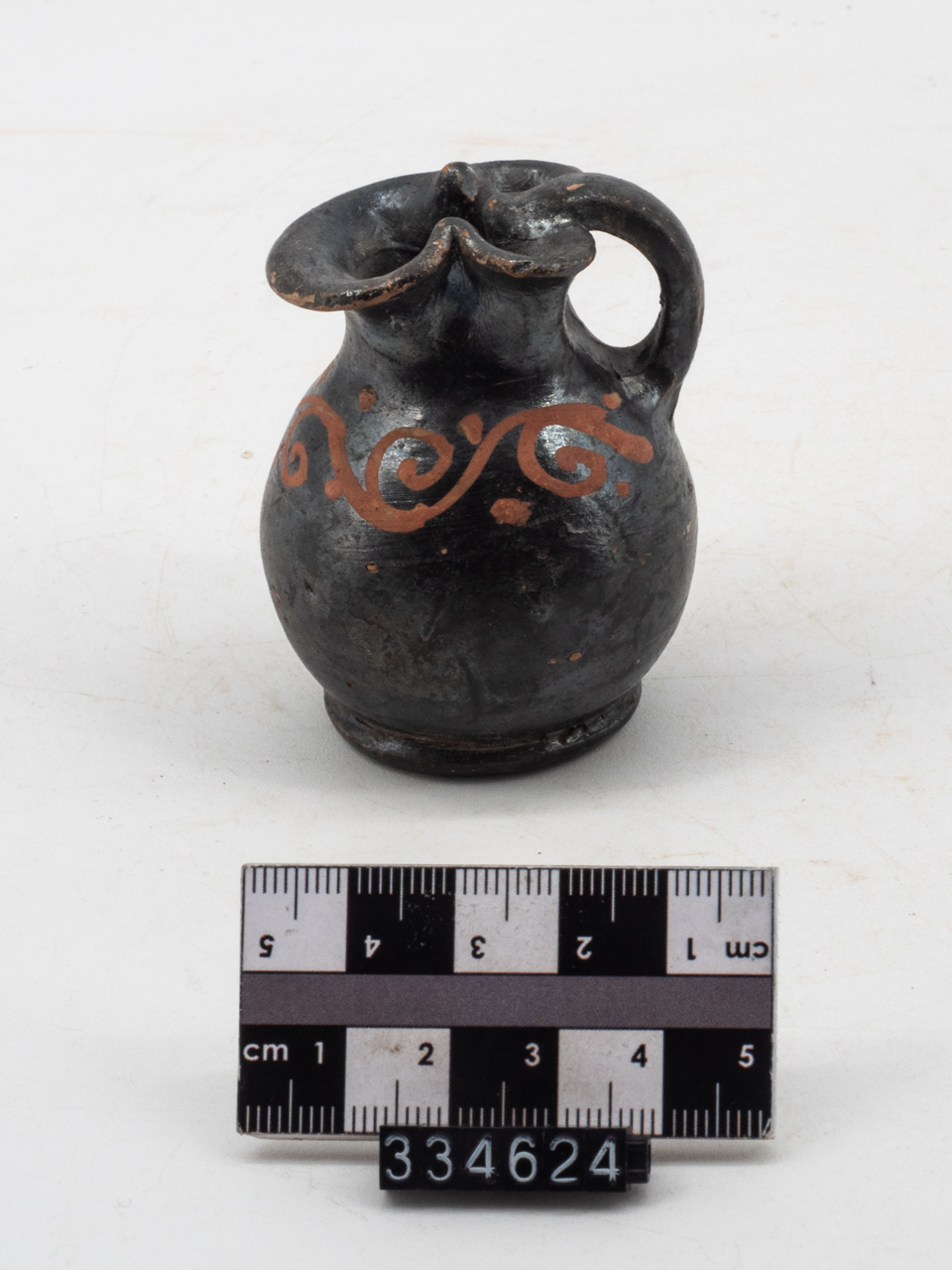 oinochoe, Tipo 2.1 di Forentum II (prima metà SECOLI/ IV a.C)