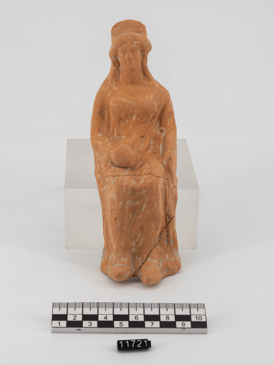 statuetta/ femminile (IV a.C.-III a.C)