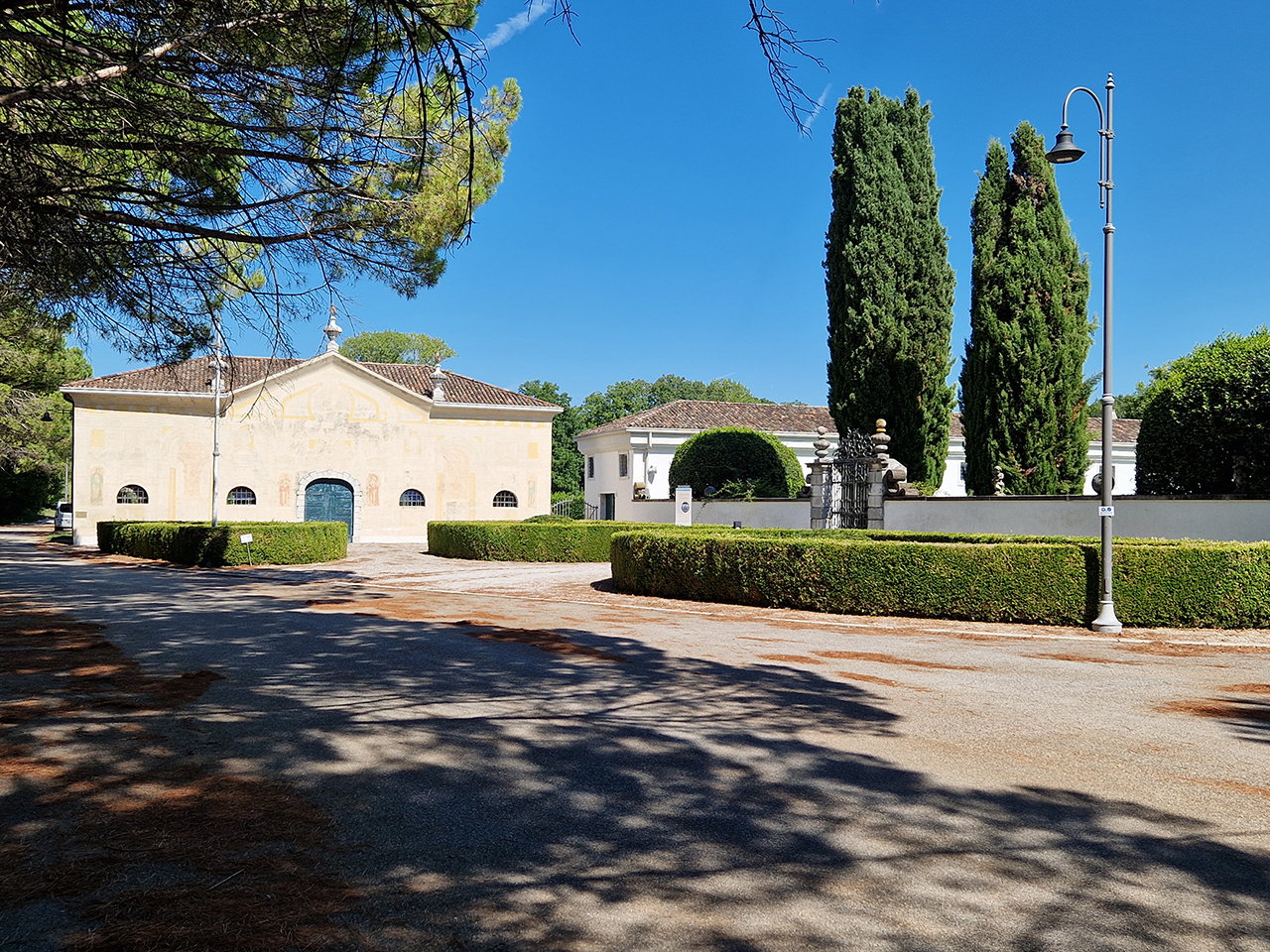 Barchessa di Villa Maniago (villa, privata) - San Vito al Torre (UD) 