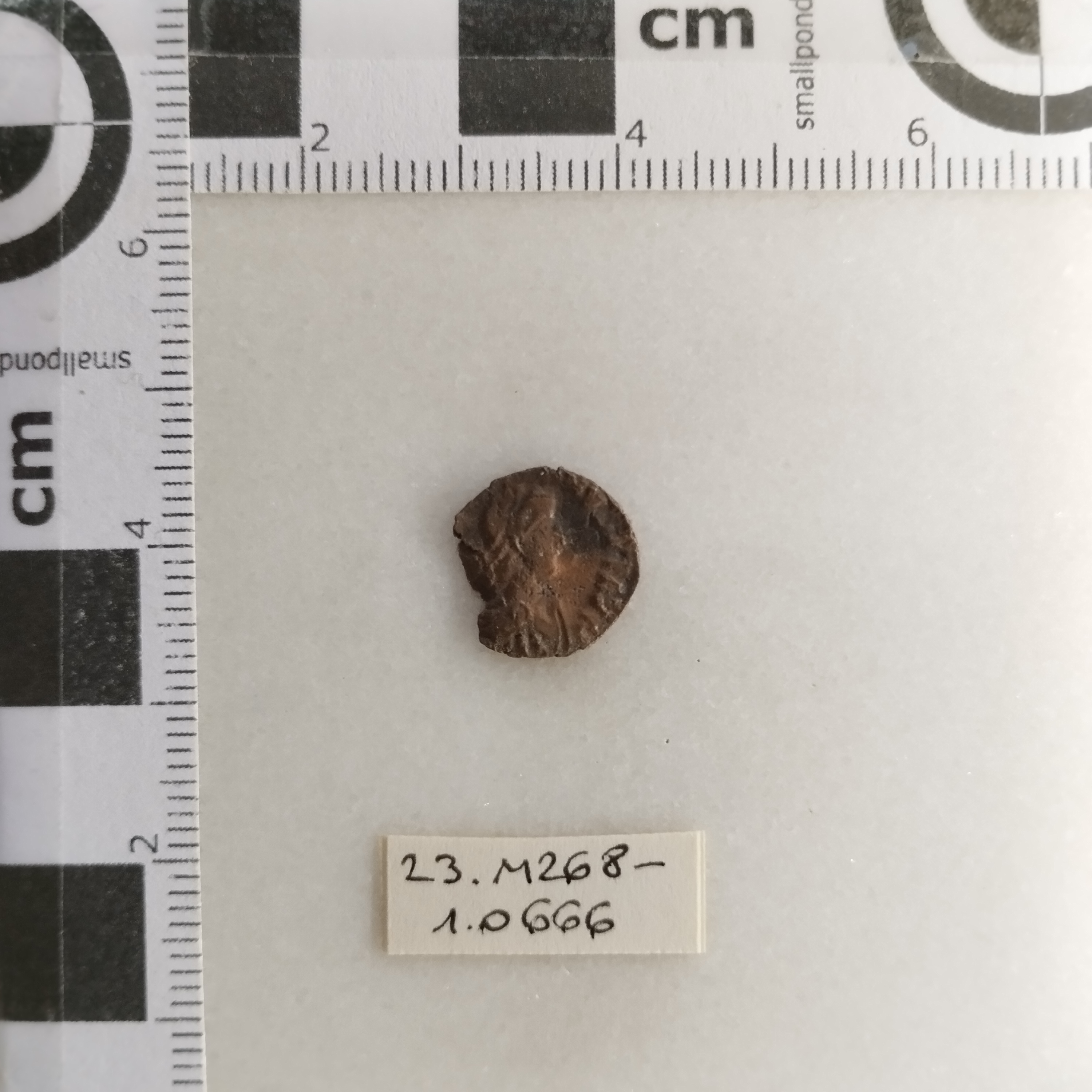 SINGOLO OGGETTO/ moneta, SECOLI/ IV-V/ 383-455