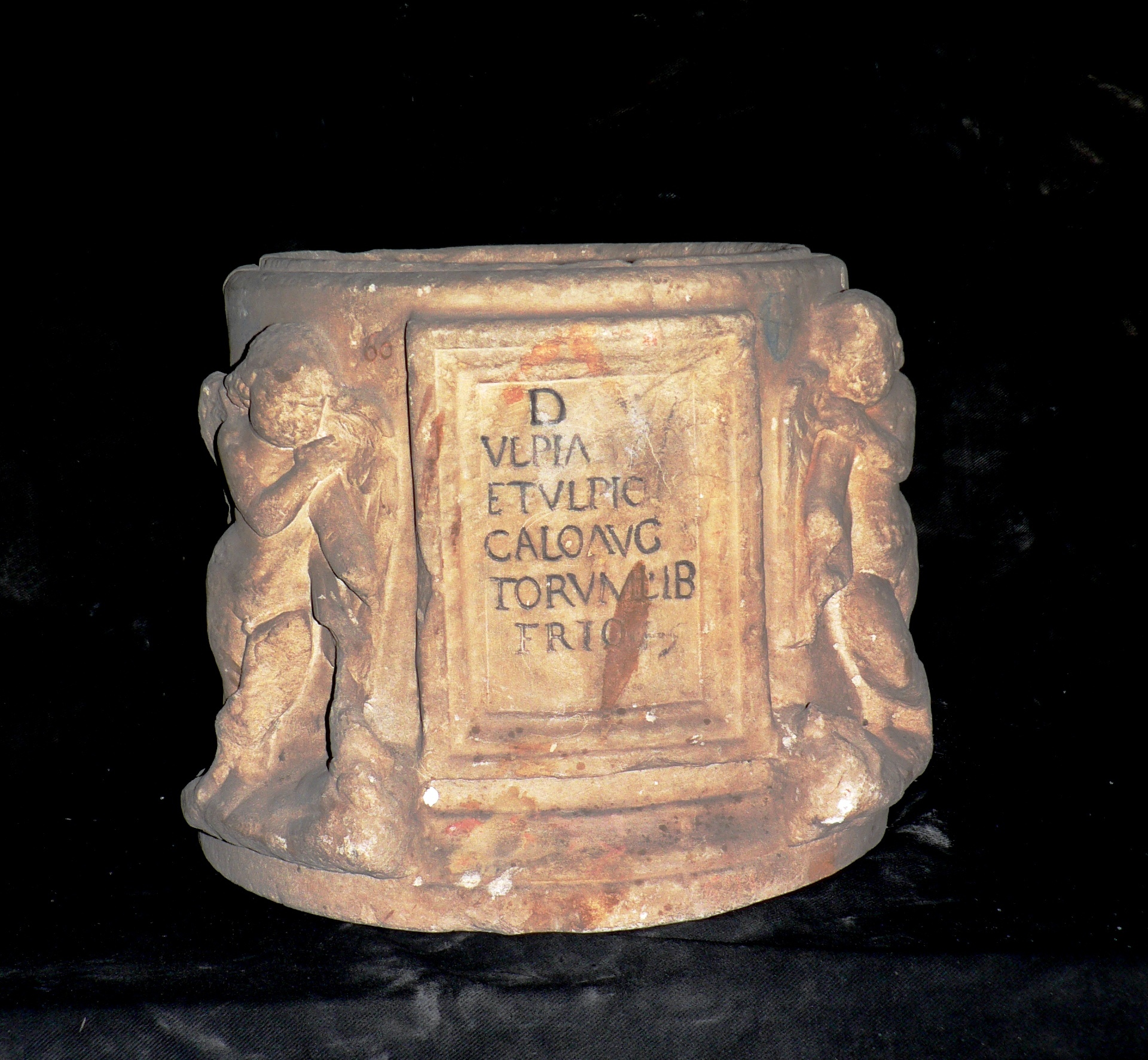 SINGOLO OGGETTO/ urna, SECOLI/ II