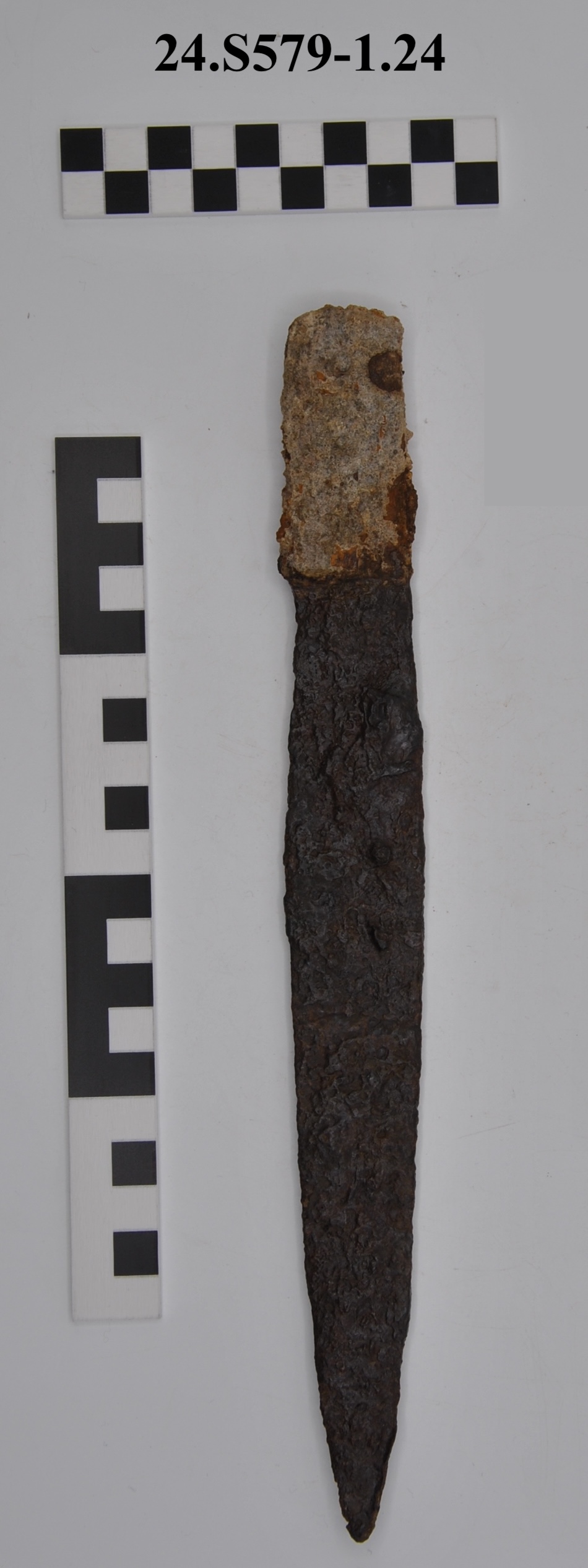 SINGOLO OGGETTO/ coltello, SECOLI/ VI a.C