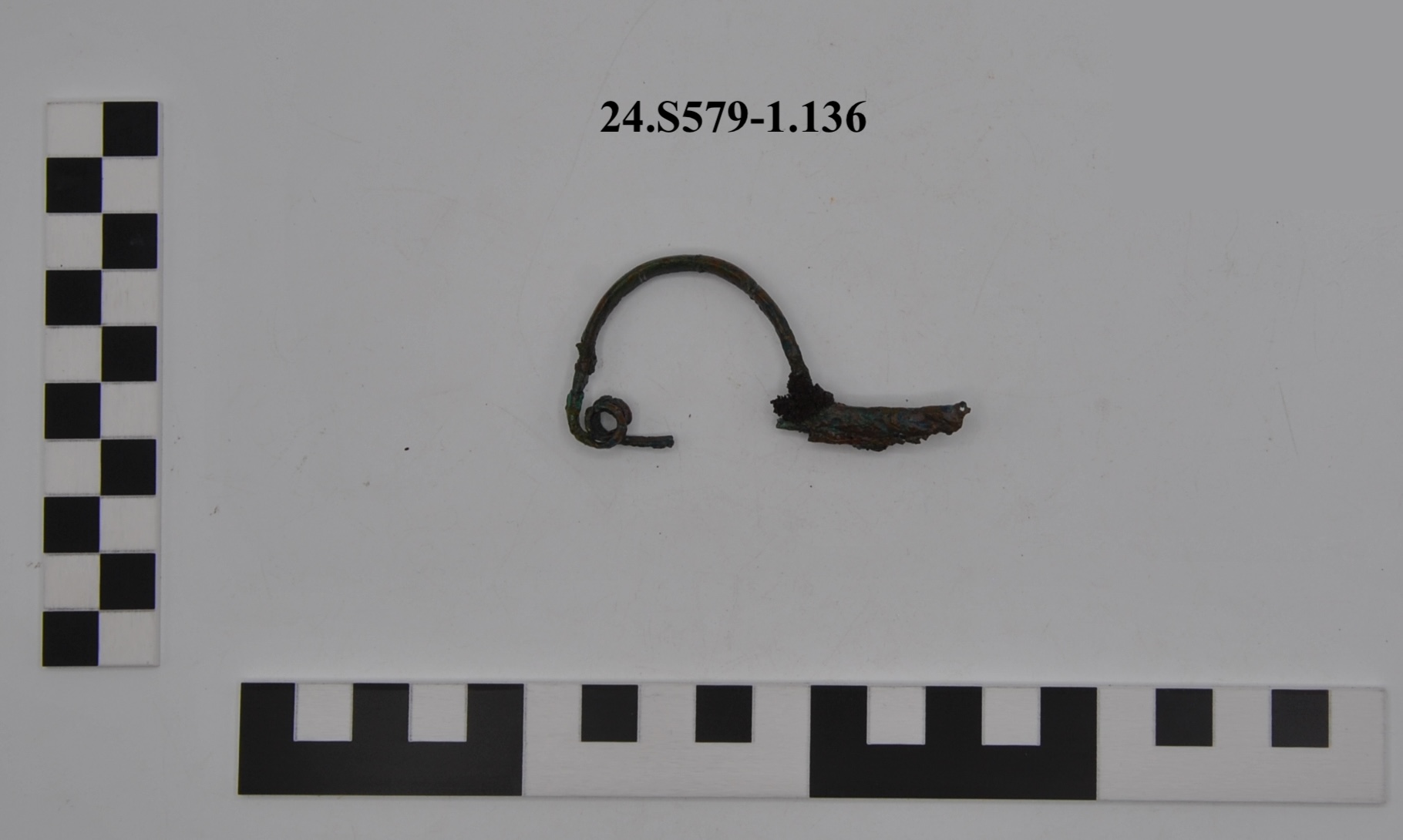 SINGOLO OGGETTO, SECOLI/ VI a.C