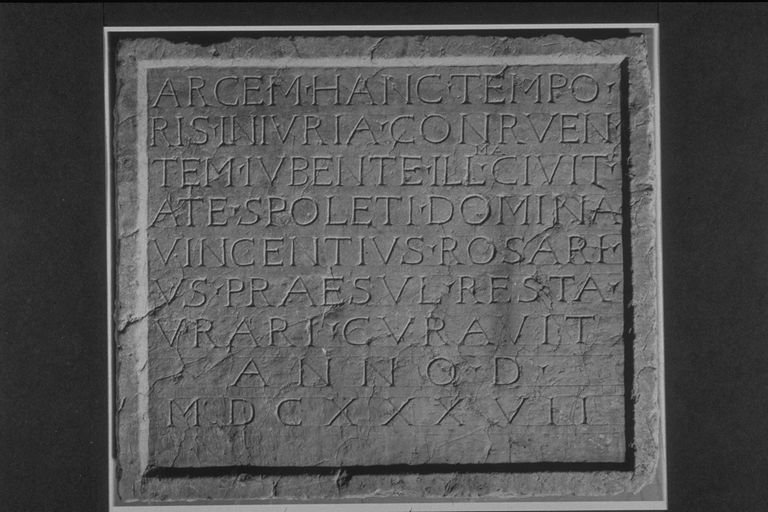 iscrizione (lapide commemorativa, opera isolata) - bottega umbra (sec. XVII)