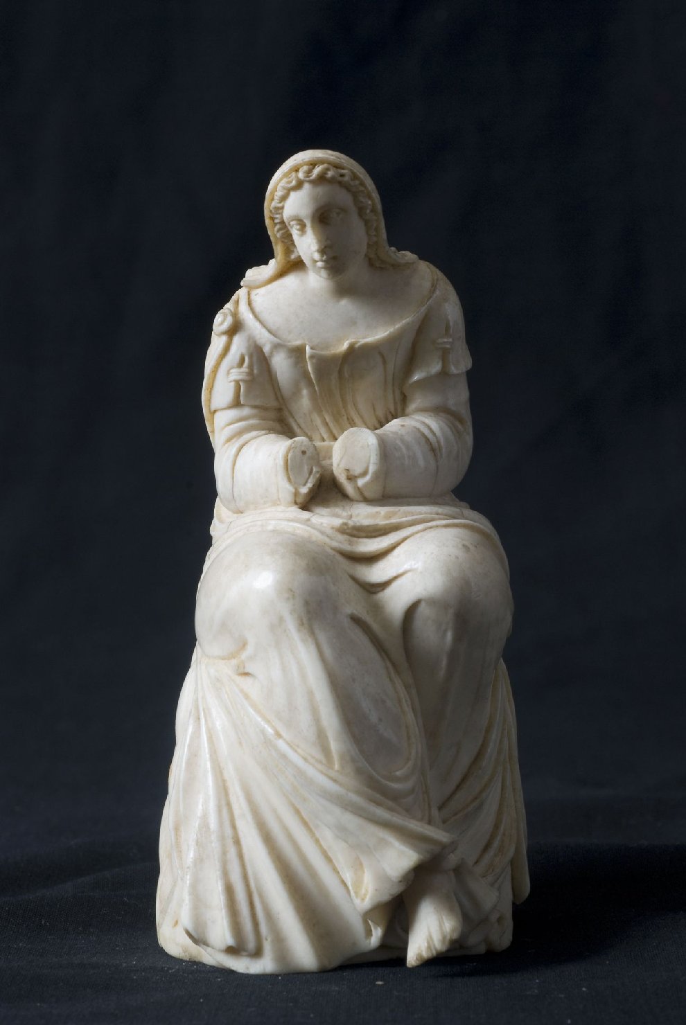 Madonna (rilievo, elemento d'insieme) - ambito dell'Italia centrale (sec. XVII)