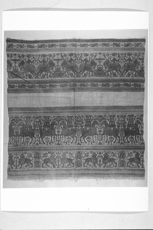 tessuto, frammento - manifattura umbra (sec. XV)