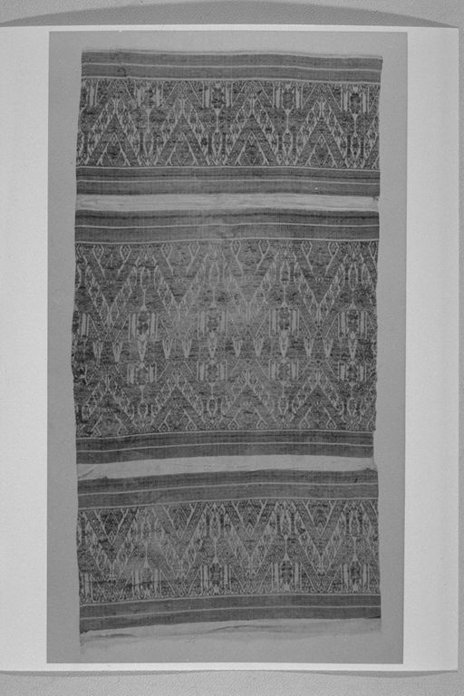 tessuto, frammento - manifattura umbra (sec. XVI)